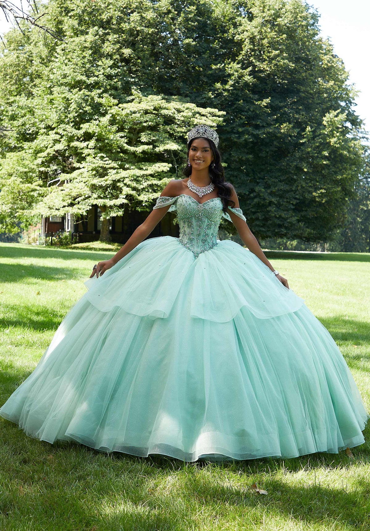 Vestido de quinceañera con corpiño tipo corsé y cuentas de cristal y diamantes de imitación